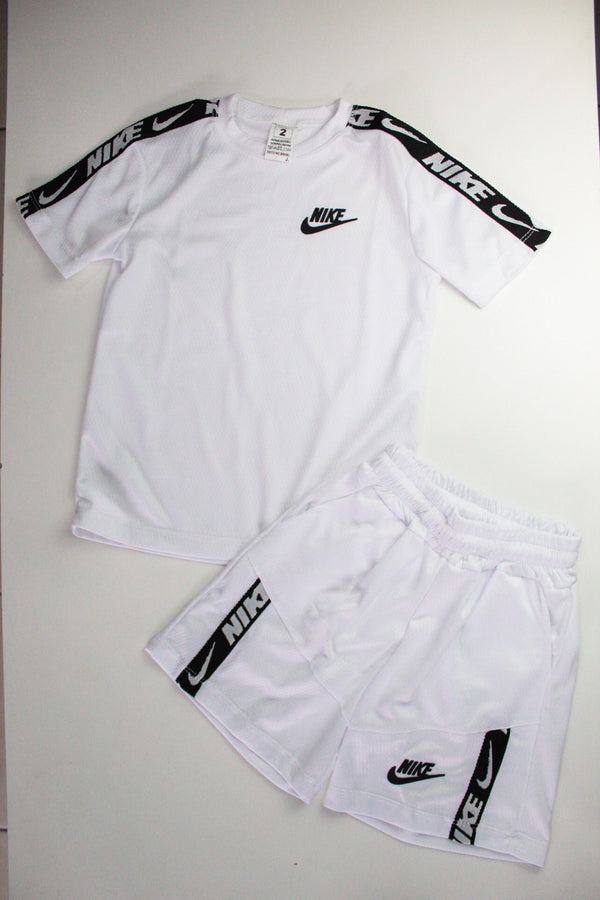 Conjunto Menino Multimarcas 2/8